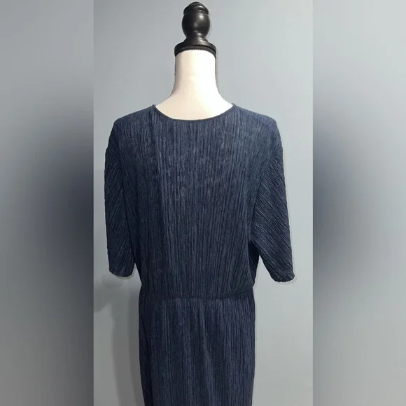 NWT Nordstrom All in Favor Navy Plisse Midi Dress Size XXL Wedding Guest - Picture 3 of 7